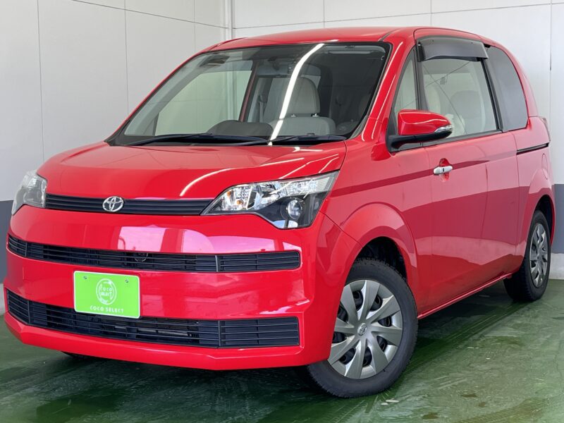 トヨタ　スペイド　F