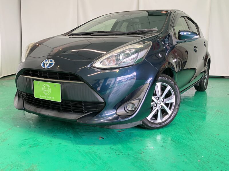 トヨタ　アクア　G ソフトレザーセレクション