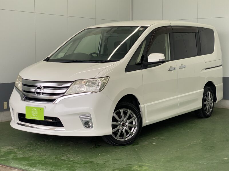 ニッサン　セレナ　ハイウェイスターVセレクション