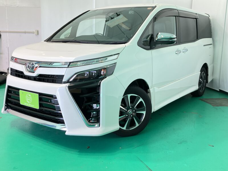 トヨタ　ヴォクシー　ZS 煌Ⅲ 7人