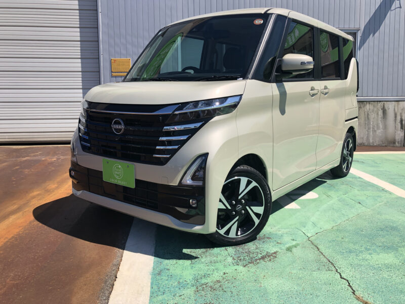 ニッサン　ルークス　ハイウェイスターGターボ 4WD